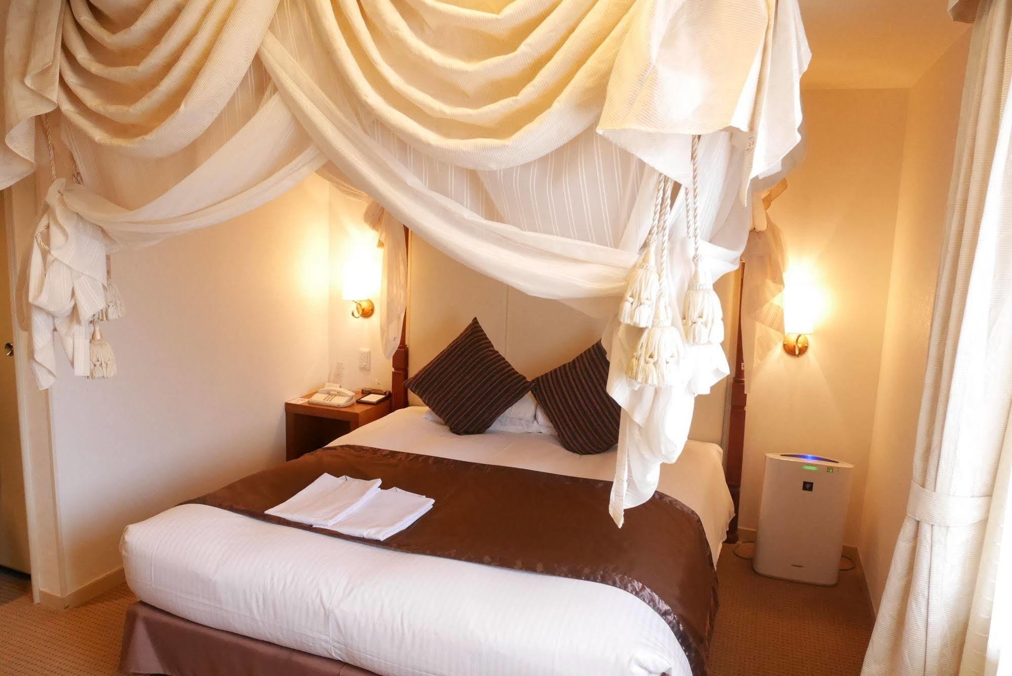 Hotel Yokohama Garden מראה חיצוני תמונה