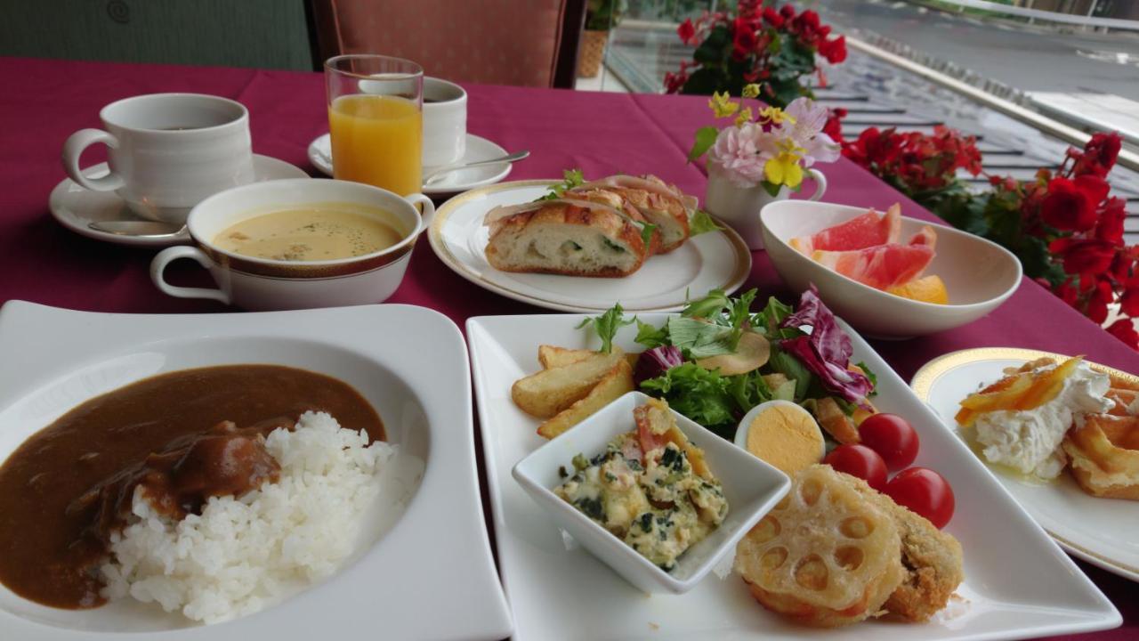 Hotel Yokohama Garden מראה חיצוני תמונה