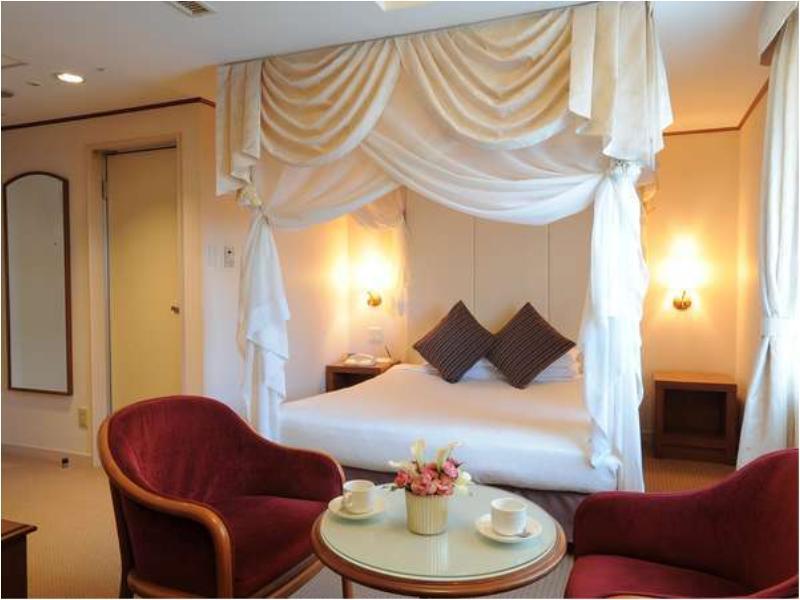 Hotel Yokohama Garden מראה חיצוני תמונה